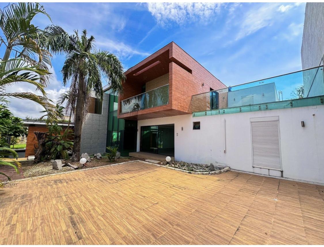 Vente d'une Maison / Villa de 7 pièce(s) à 1.200.000.000 FCFA : Abidjan-Cocody-Riviera (Rivera m’badon )