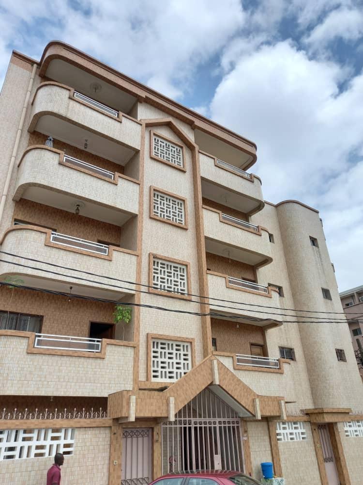 Location meublée d'un Appartement de 2 pièce(s) à 25.000 FCFA : Abidjan-Marcory (Remblais)