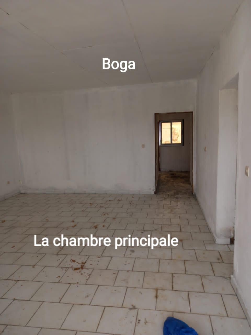 Vente d'une Maison / Villa : Abidjan-Cocody-Angré (Angré Djorogobiter )