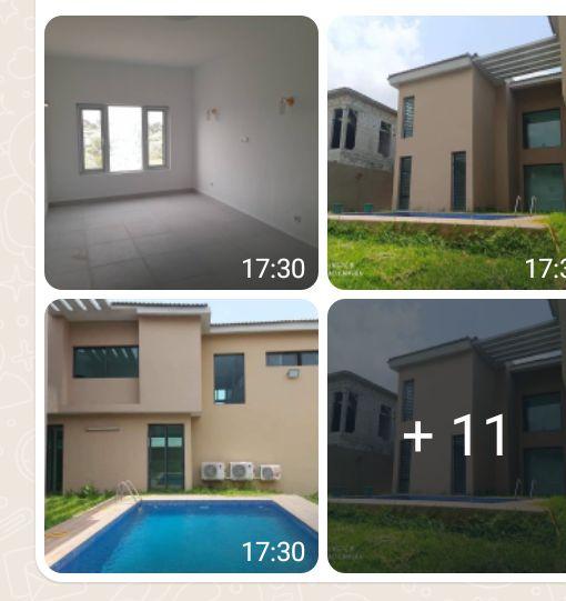 Vente d'une Maison / Villa de 8 pièce(s) à 300 FCFA : Abidjan-Cocody-Riviera (Riviera)