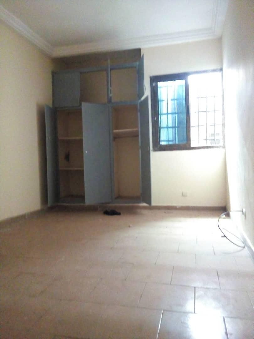 Location d'un Appartement : Abidjan-Abobo (Dokui)
