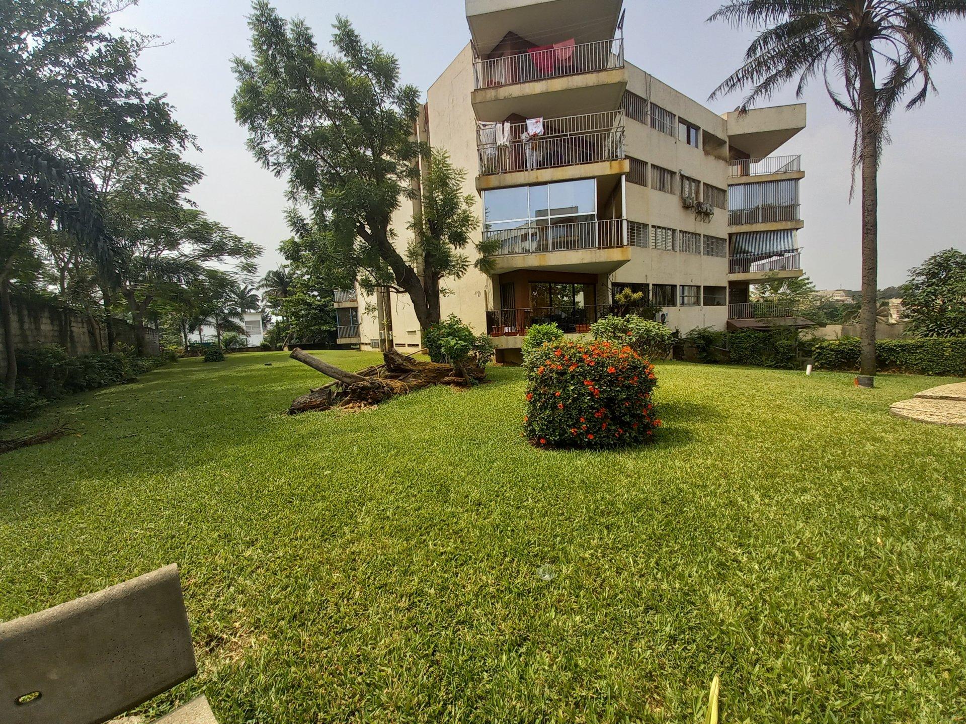 Location d'un Appartement : Abidjan-Plateau (indénié)