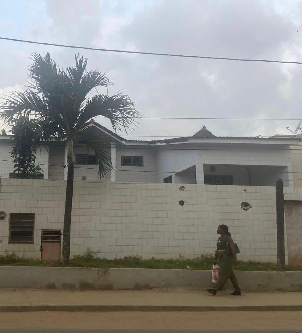Vente d'une Maison / Villa de 11 pièce(s) à 380.000.000 FCFA : Abidjan-Cocody-Riviera (MALl )