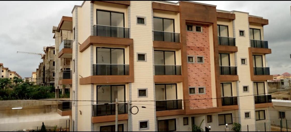 Vente d'un Immeuble : Abidjan-Cocody-Riviera (Rivera faya )