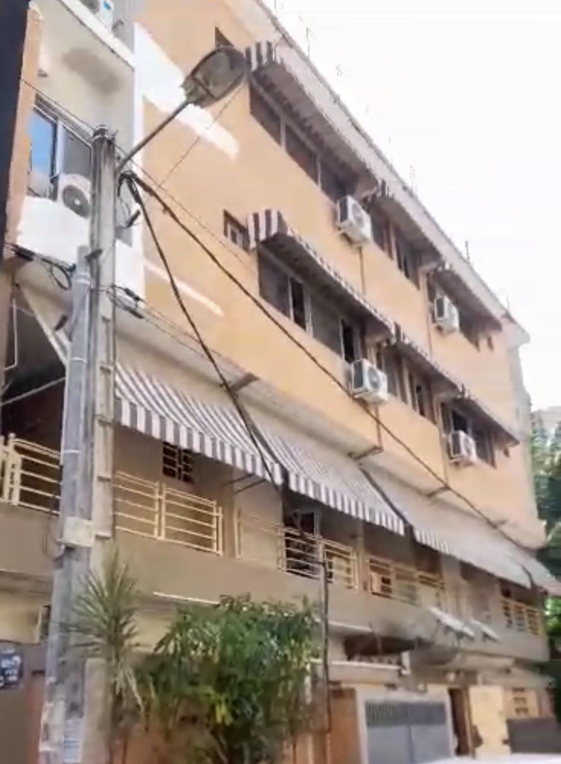 Vente d'un Immeuble : Abidjan-Cocody-Riviera (Abatta )