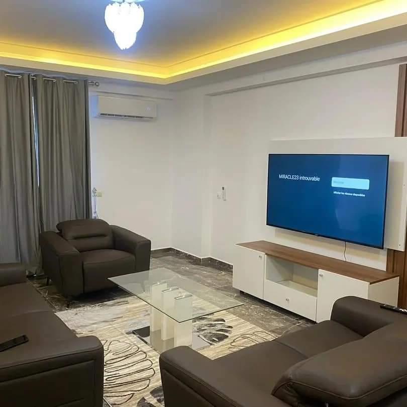 Location meublée d'un Appartement de 3 pièce(s) à 125.000 FCFA : Abidjan-Marcory (Zone4)
