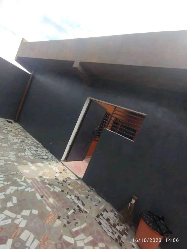 Location d'une Maison / Villa de 2 pièce(s) à 100.000 FCFA : Abidjan-Bingerville (Adjin)