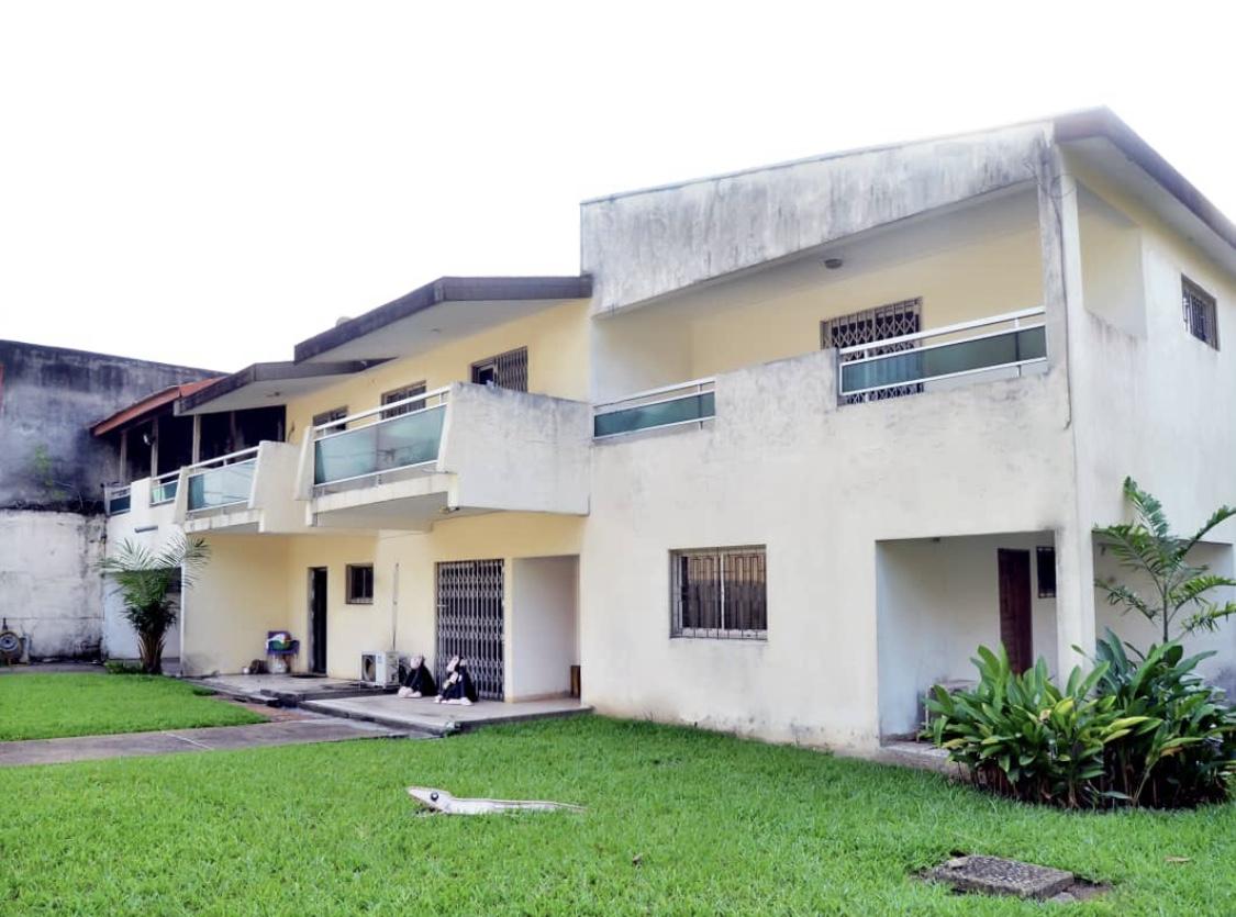 Vente d'une Maison / Villa : Abidjan-Cocody-Riviera (Rivera 3)