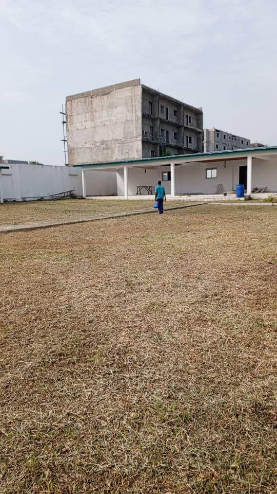 Location d'un Terrain à 1.500.000 FCFA  : Abidjan-Cocody-Angré (Nouveau chu)