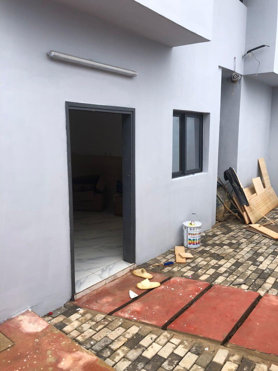 Location d'une Maison / Villa : Abidjan-Autre (CITE DU PORT)