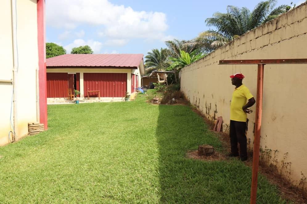 Location d'une Maison / Villa : Abidjan-Cocody-Riviera (BONOUMIN NON LOIN DE ABIDJAN MALL)