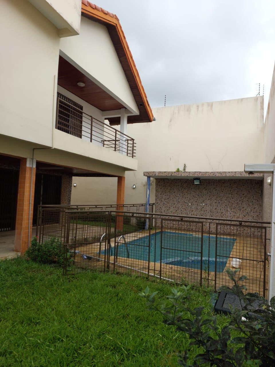 Location d'une Maison / Villa : Abidjan-Cocody-Riviera (angre _eme tranche cite des arcades)